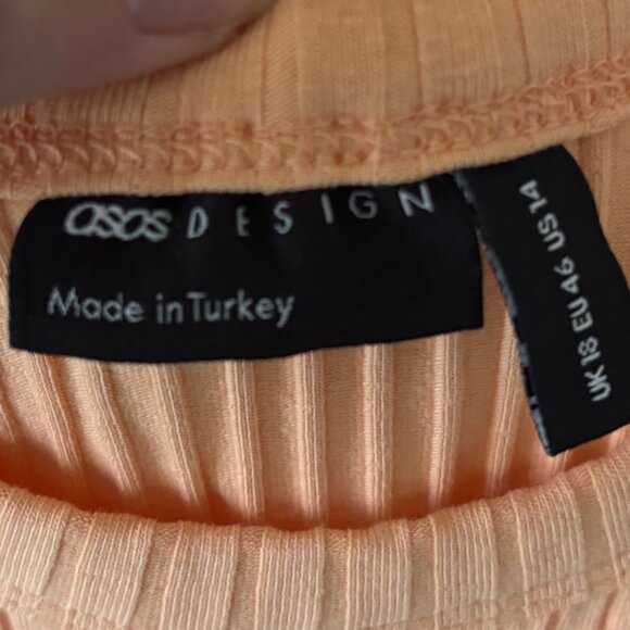 NWOT! ASOS Designs Peach/Orange 'Weekend Collective' Crop Racerback Tank Top - Picture 5 of 8